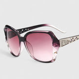 Quinn - Sophisticated Sunglasses