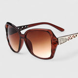 Quinn - Sophisticated Sunglasses