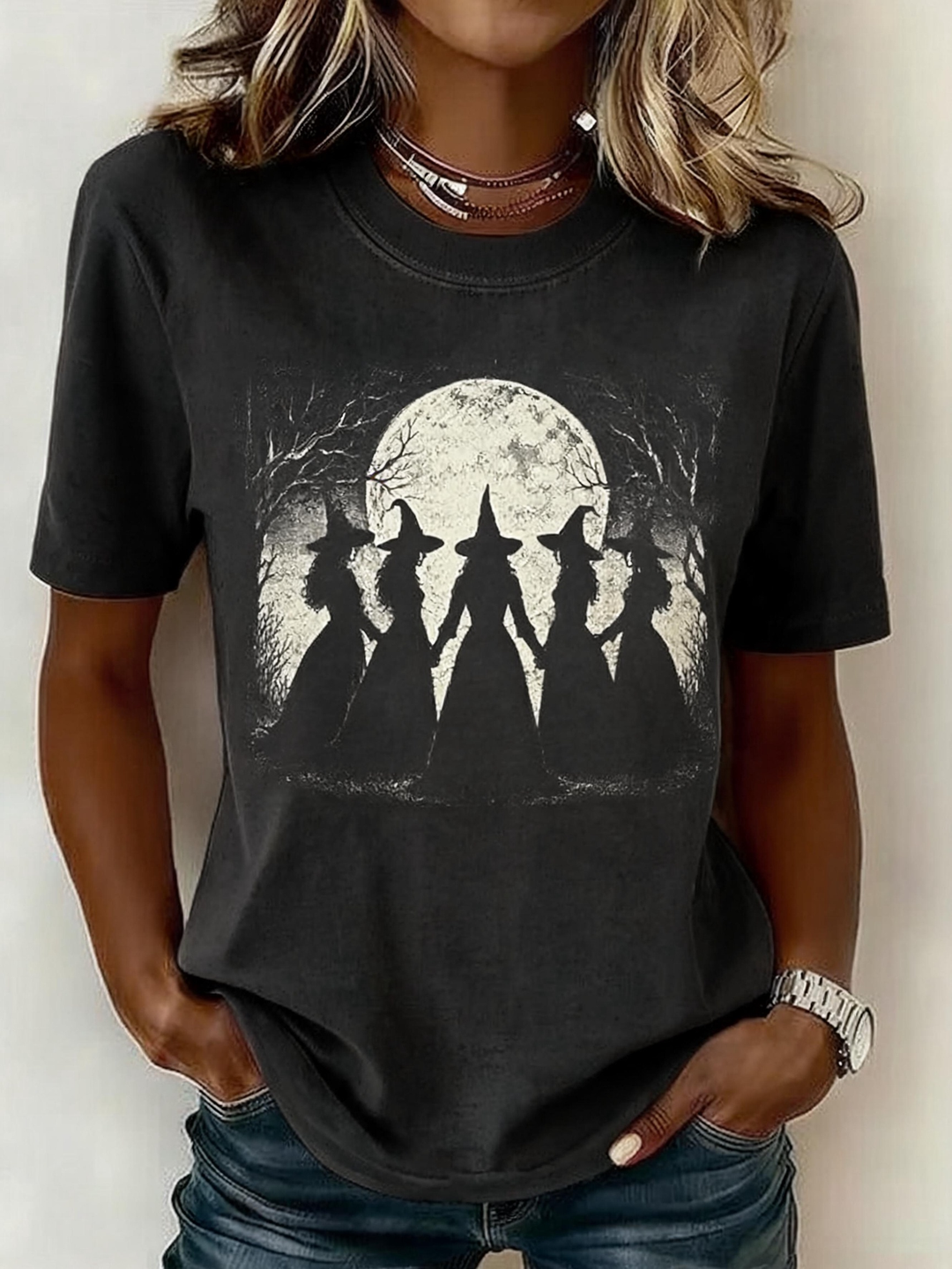 Stella | Halloween-Inspired Round Neck Short Sleeve T-shirt